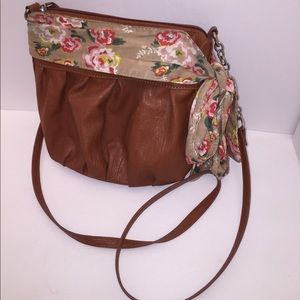 Candie’s Handbag mini brown floral crossbody